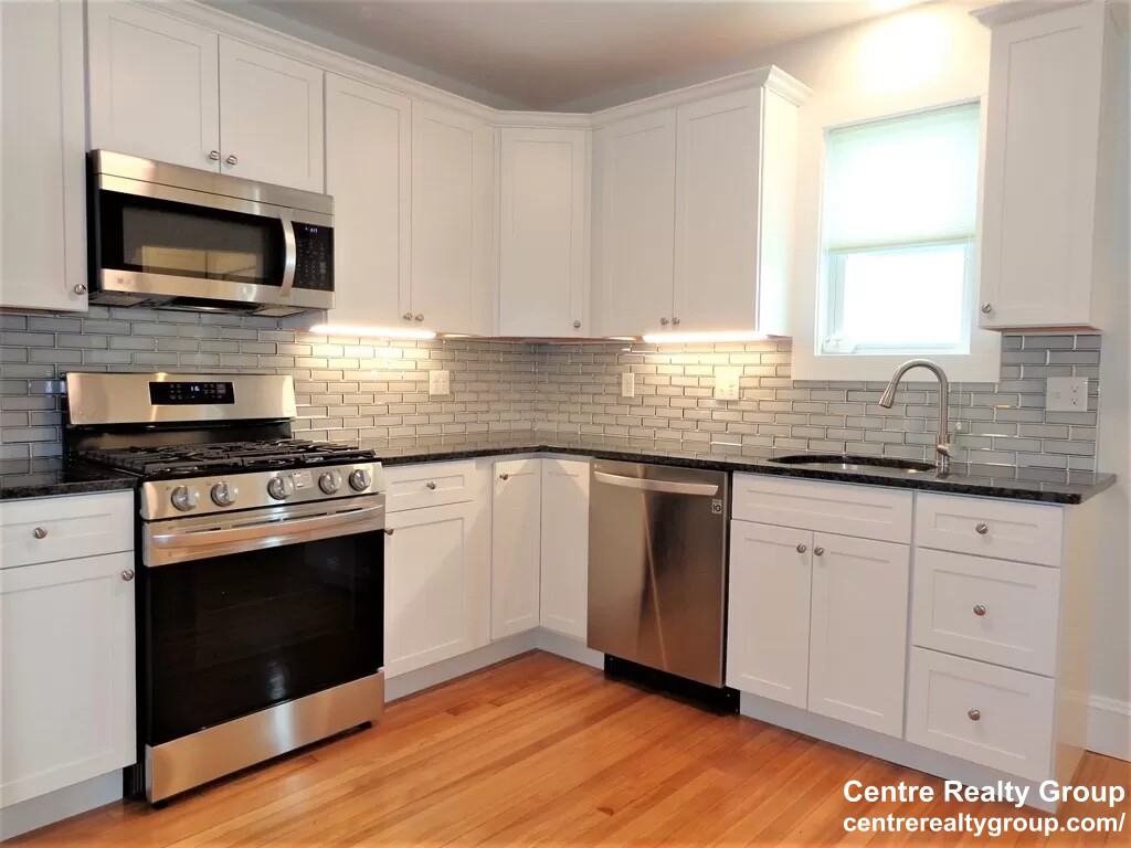 79 Washington Ave, South Side