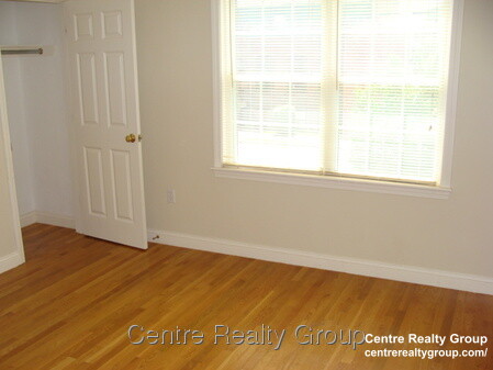 74 Chapel St, Nonantum