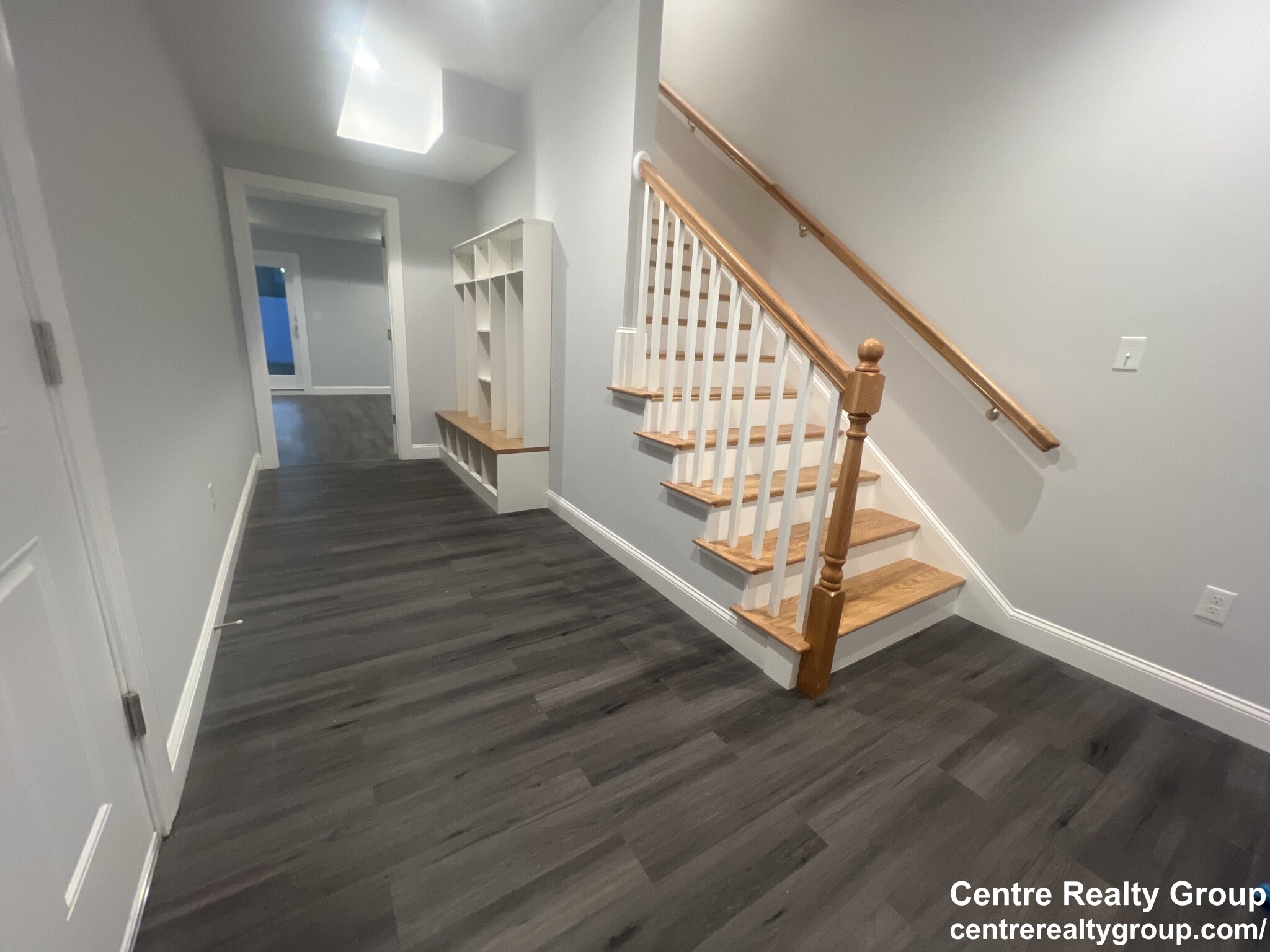 83 Parmenter Rd, South Side