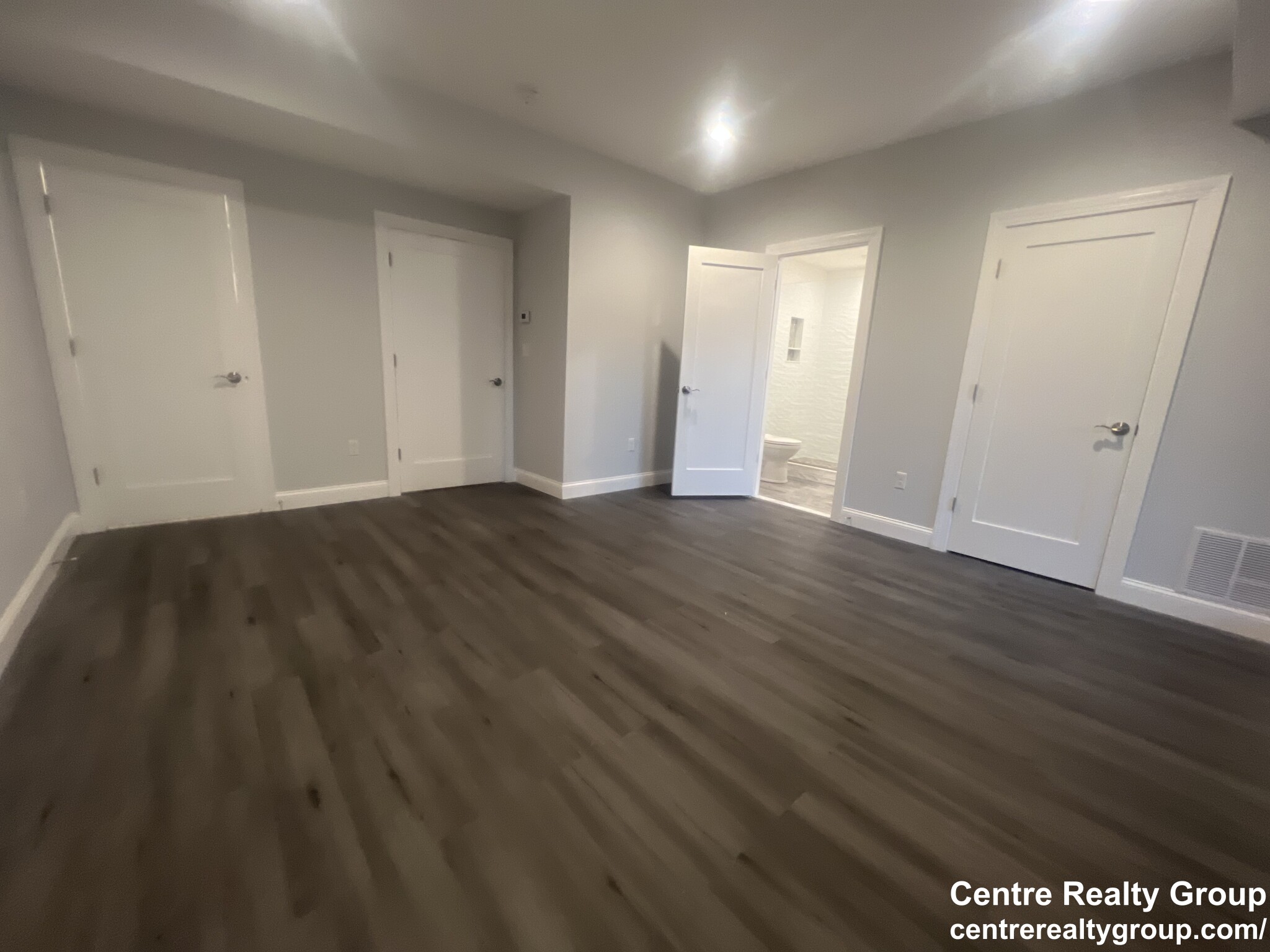 83 Parmenter Rd, South Side