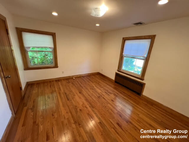 207 Cherry St, West Newton