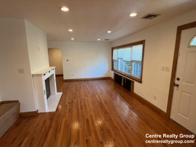 207 Cherry St, West Newton