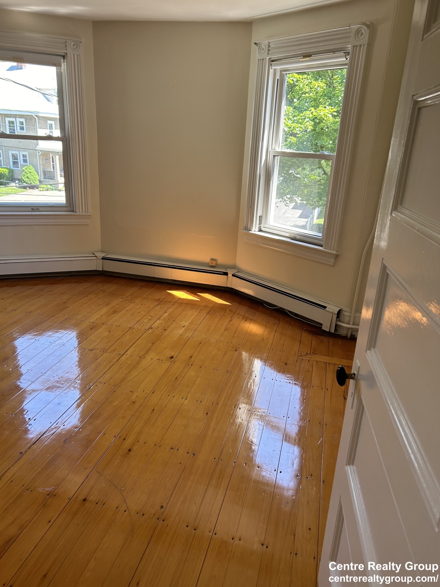 26 Broadway, Nonantum