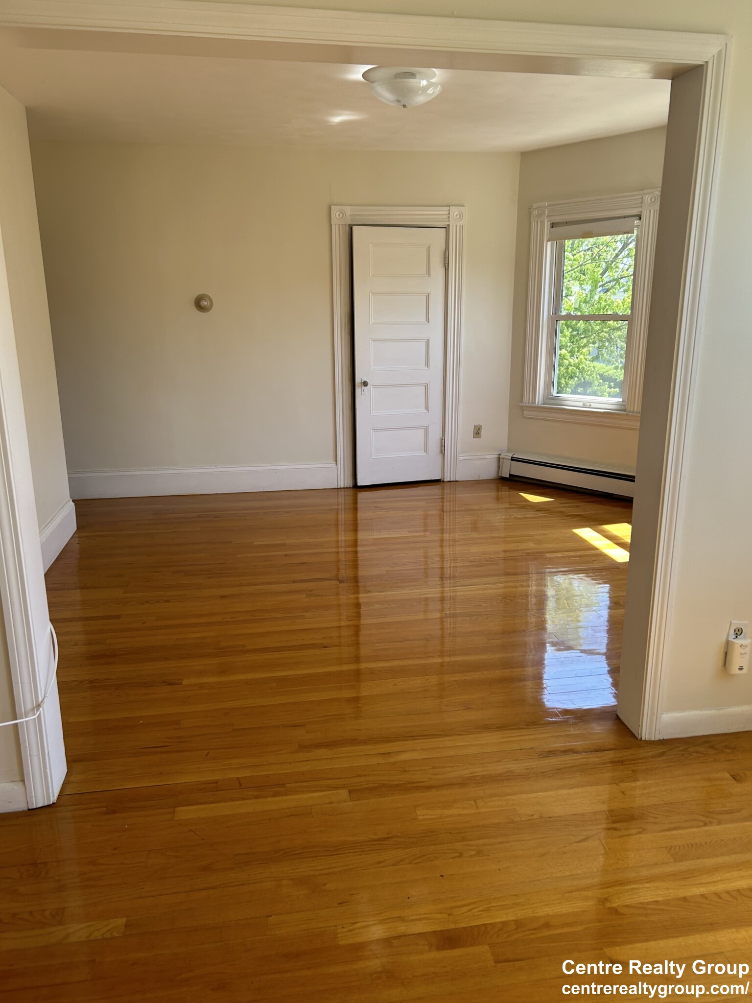 26 Broadway, Nonantum