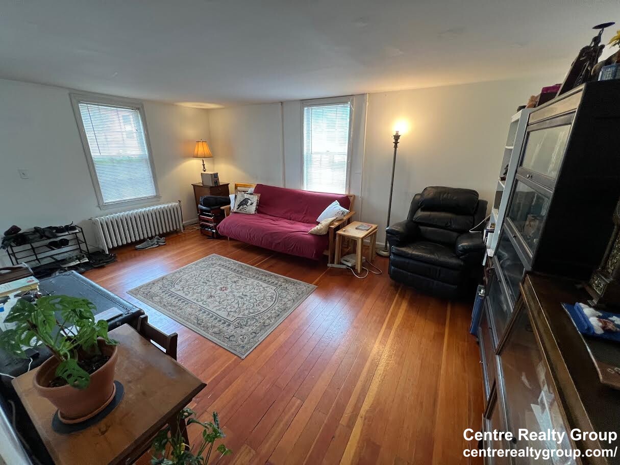 128 Derby St, West Newton