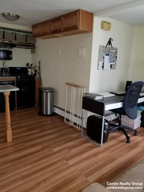 49 Harvard St, Banks Square