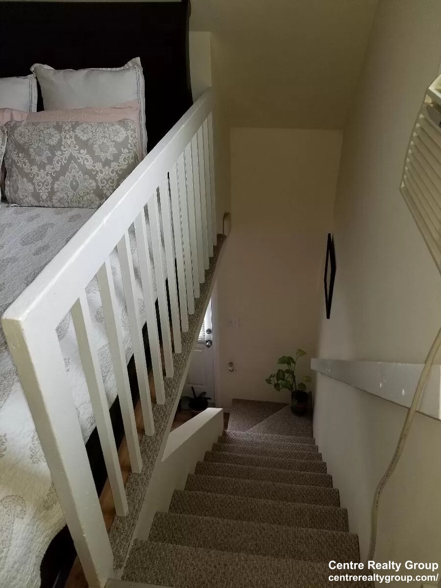 49 Harvard St, Banks Square