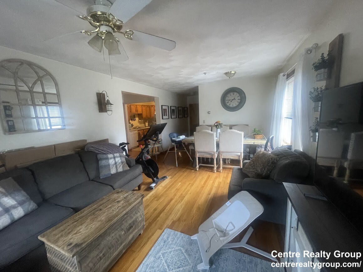 195 Newton St, Waltham