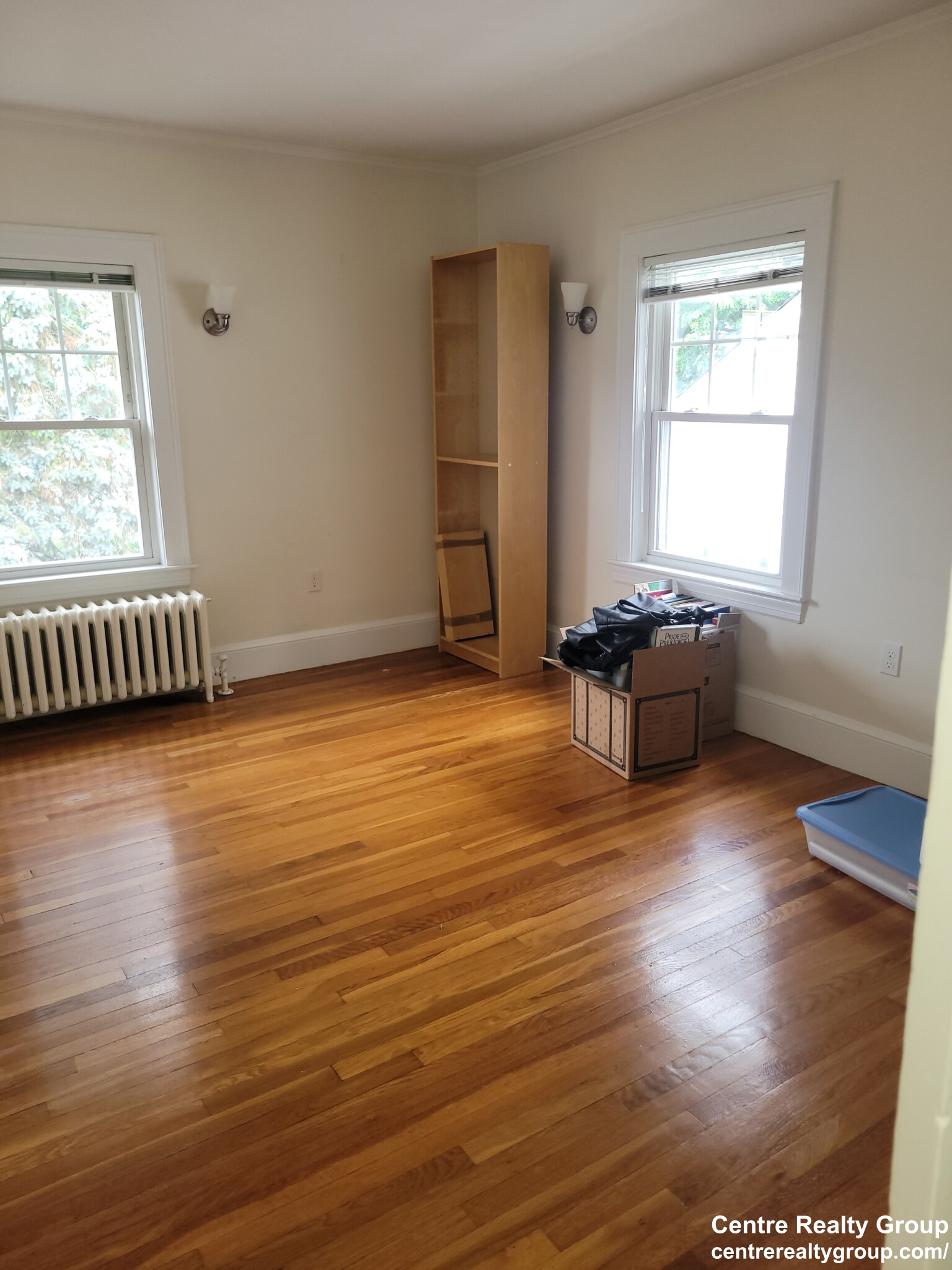 45 Jackson St, Thompsonville