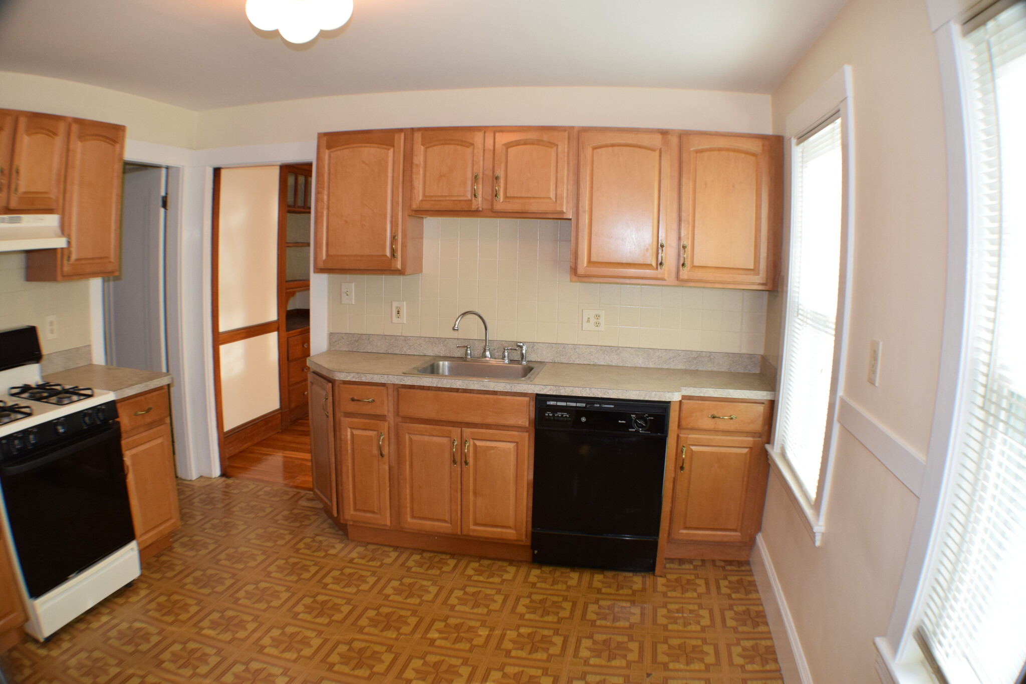 108 Lewis Rd, Belmont