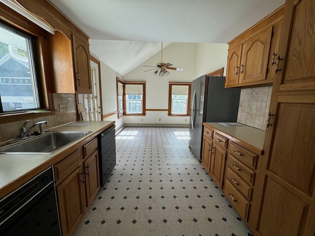 28 Brookside Ave, Newtonville