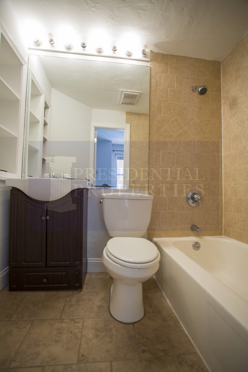 53 Irving St, Beacon Hill