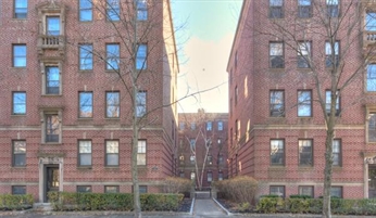 36 Linnaean St, Harvard Square