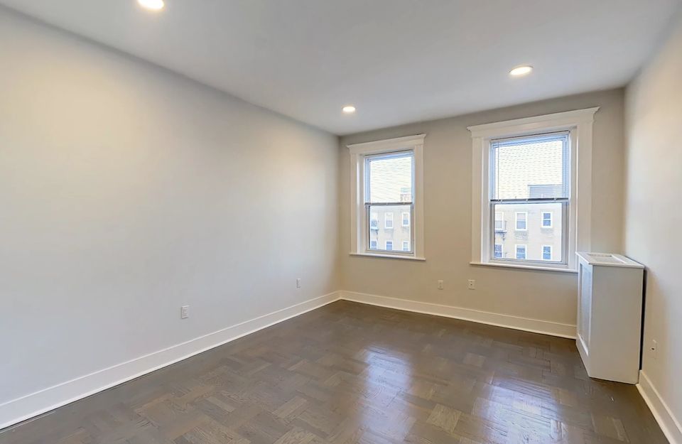 36 Queensberry St, Fenway