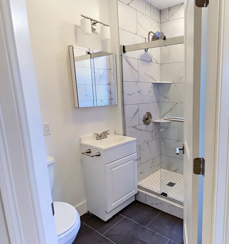 36 Queensberry St, Fenway