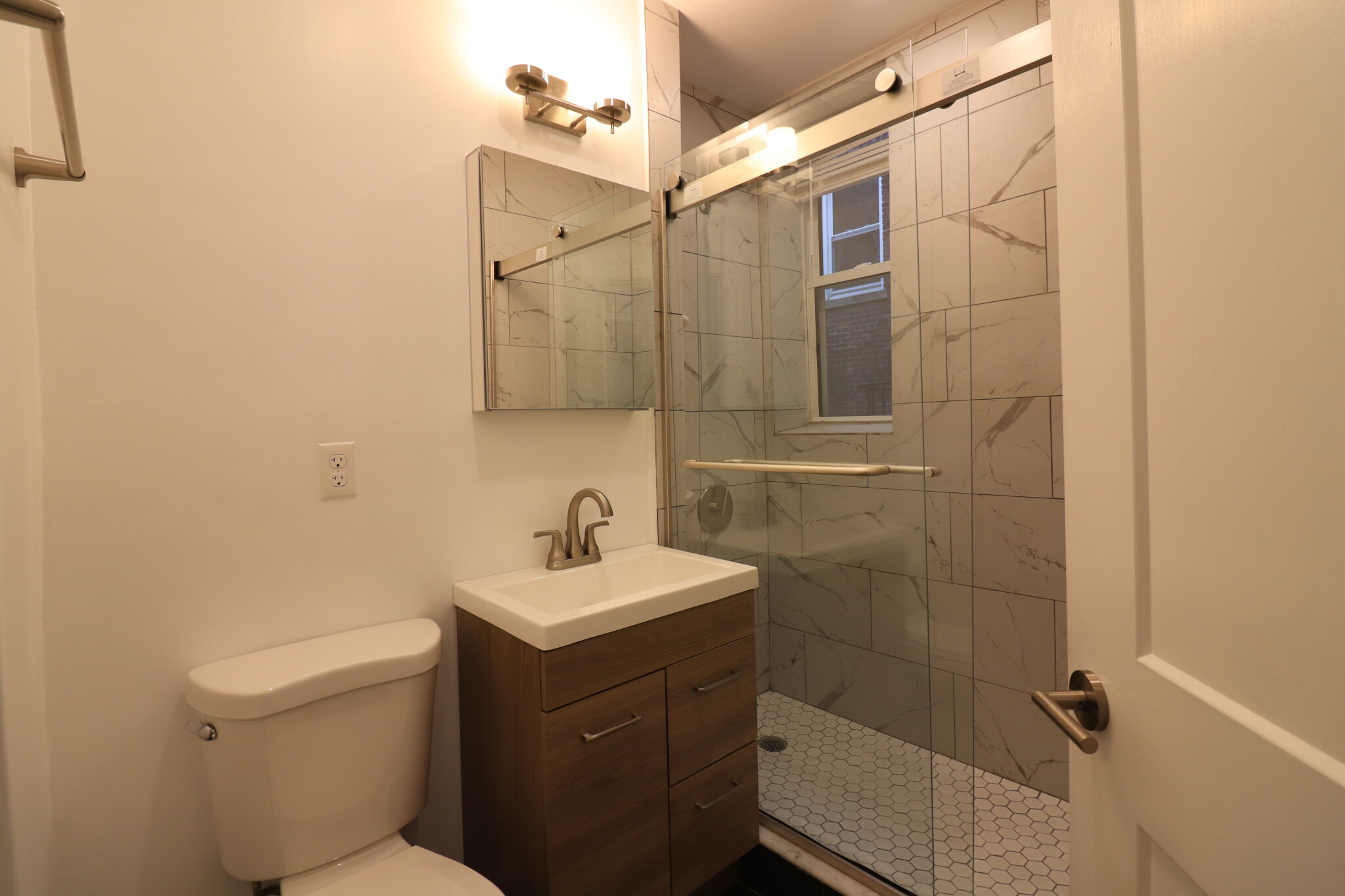 36 Queensberry St, Fenway