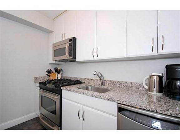 33 Pond Ave, Brookline Village