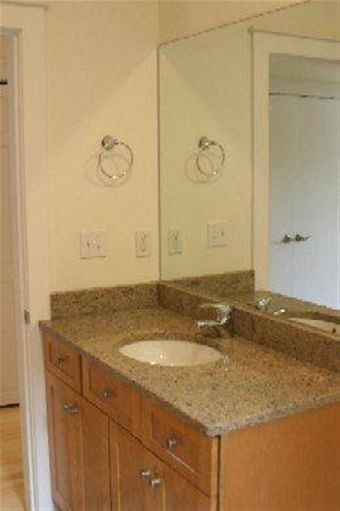 37 Chester St, Davis Square