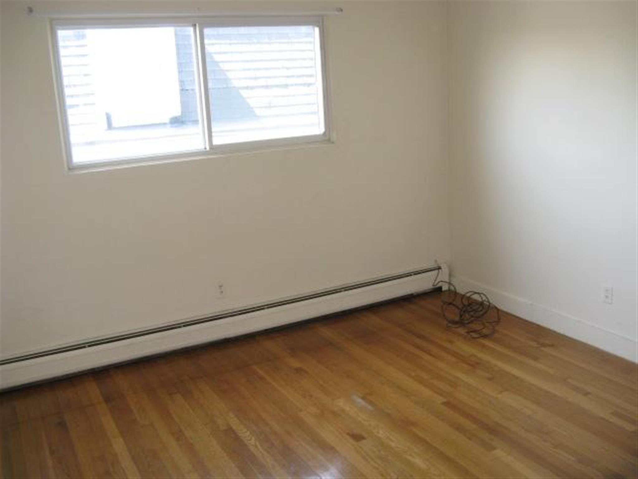 52 Bonair St, Gilman Square