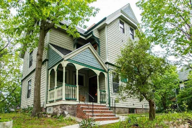 65 Beech Glen St, Roxbury