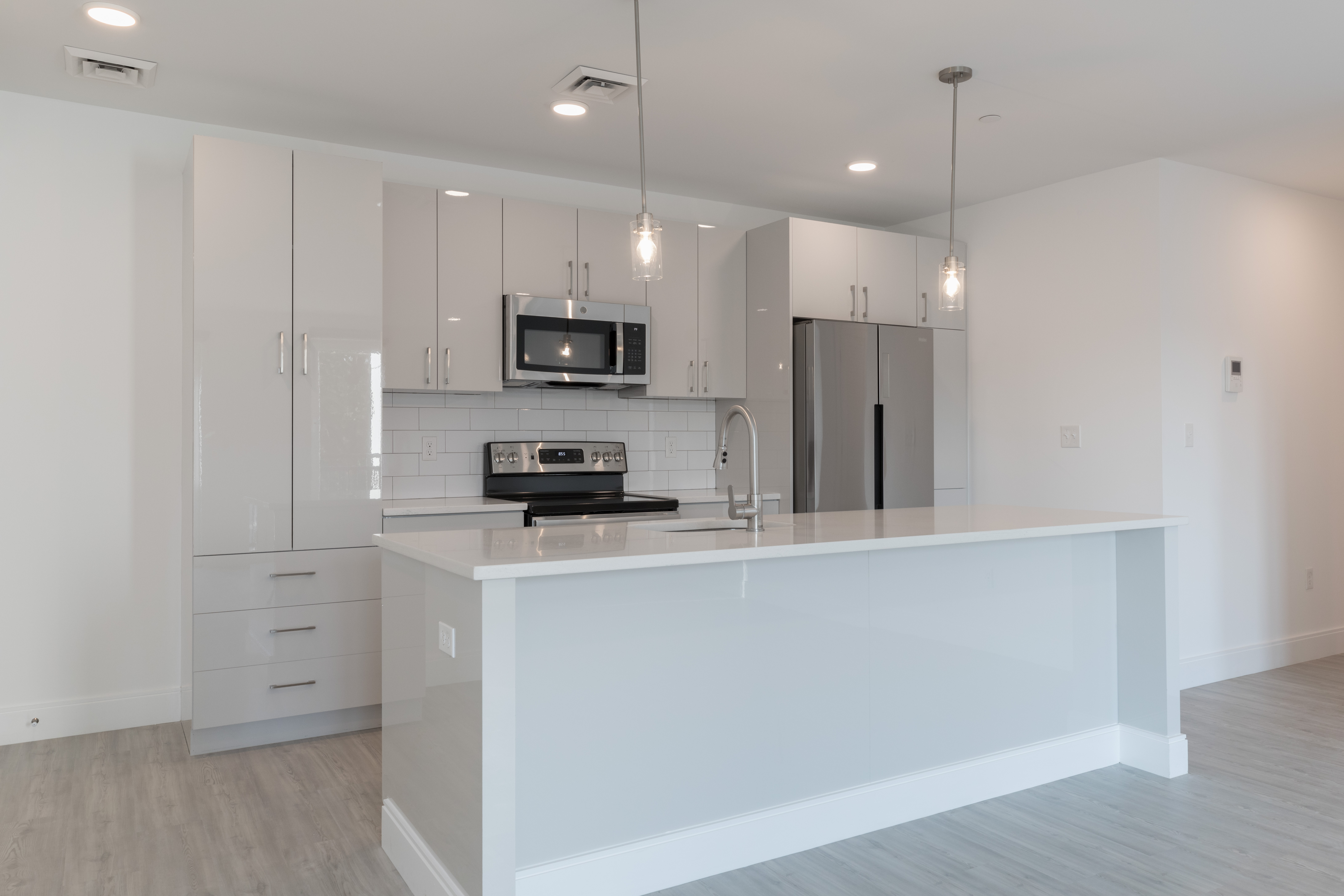 42 North Beacon St, Allston