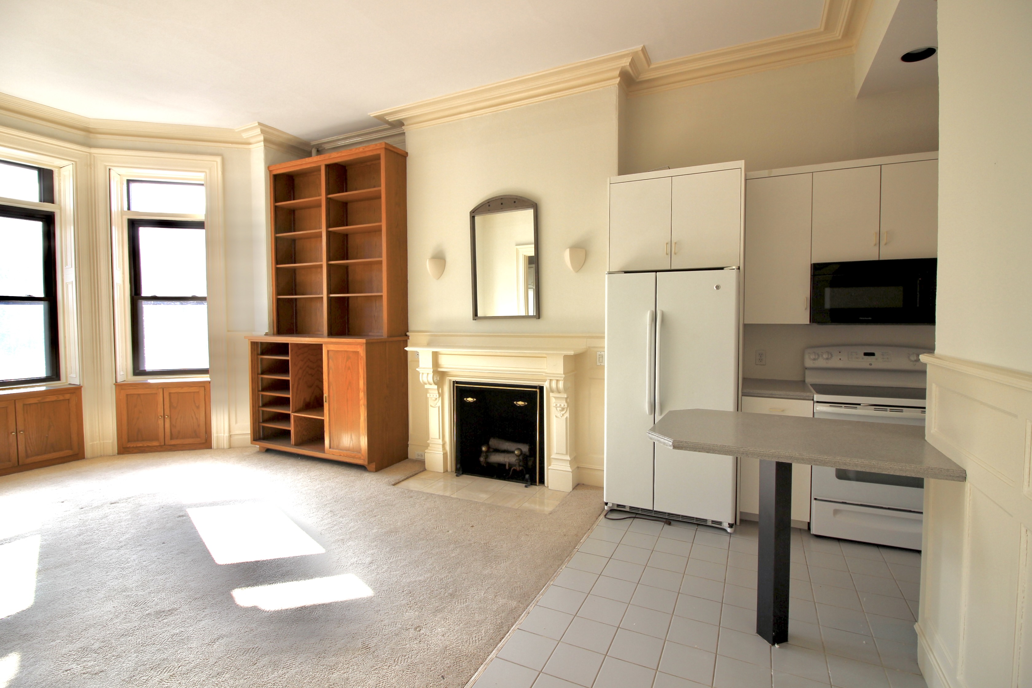 323 Commonwealth Ave, Back Bay