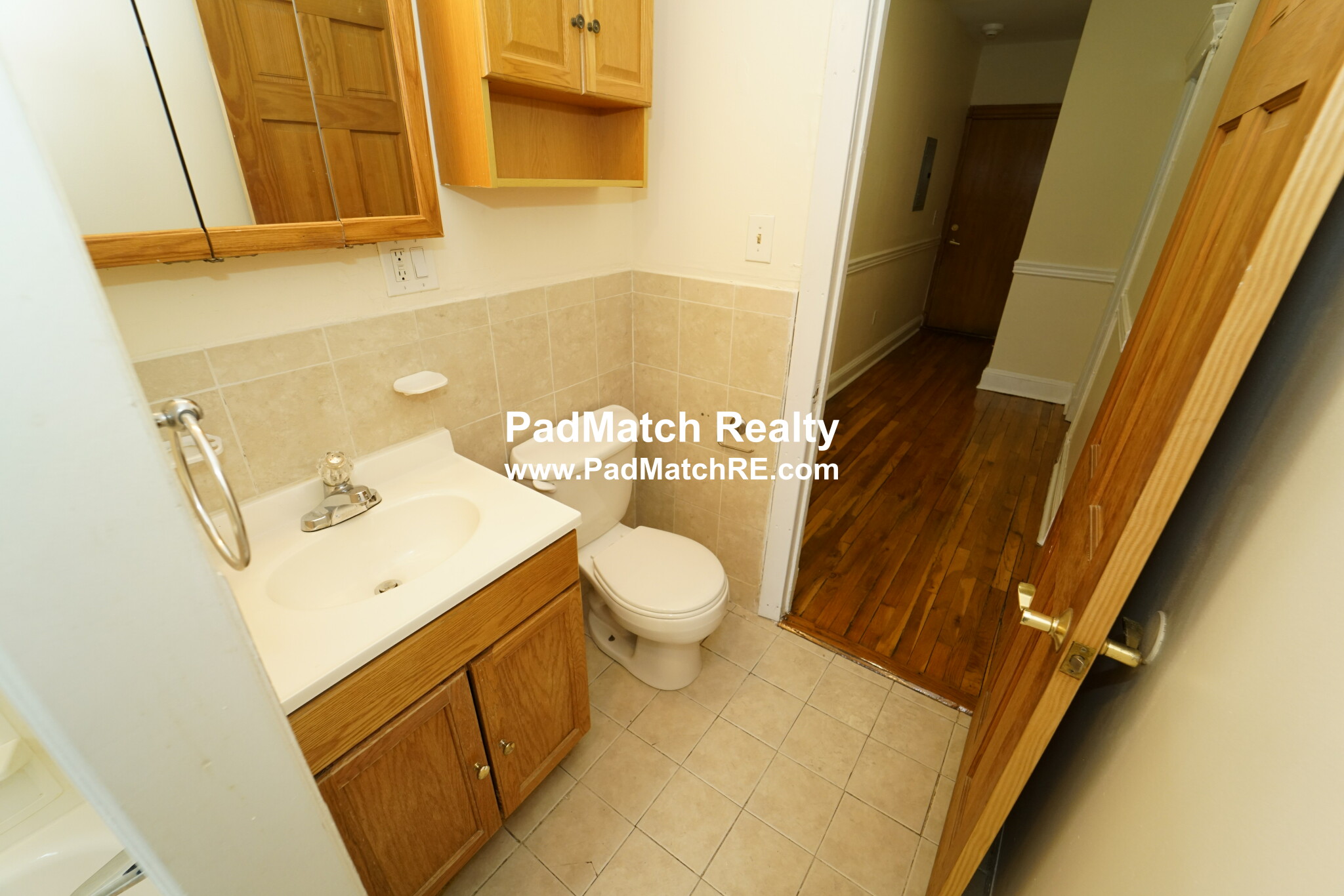 364 Riverway, Mission Hill