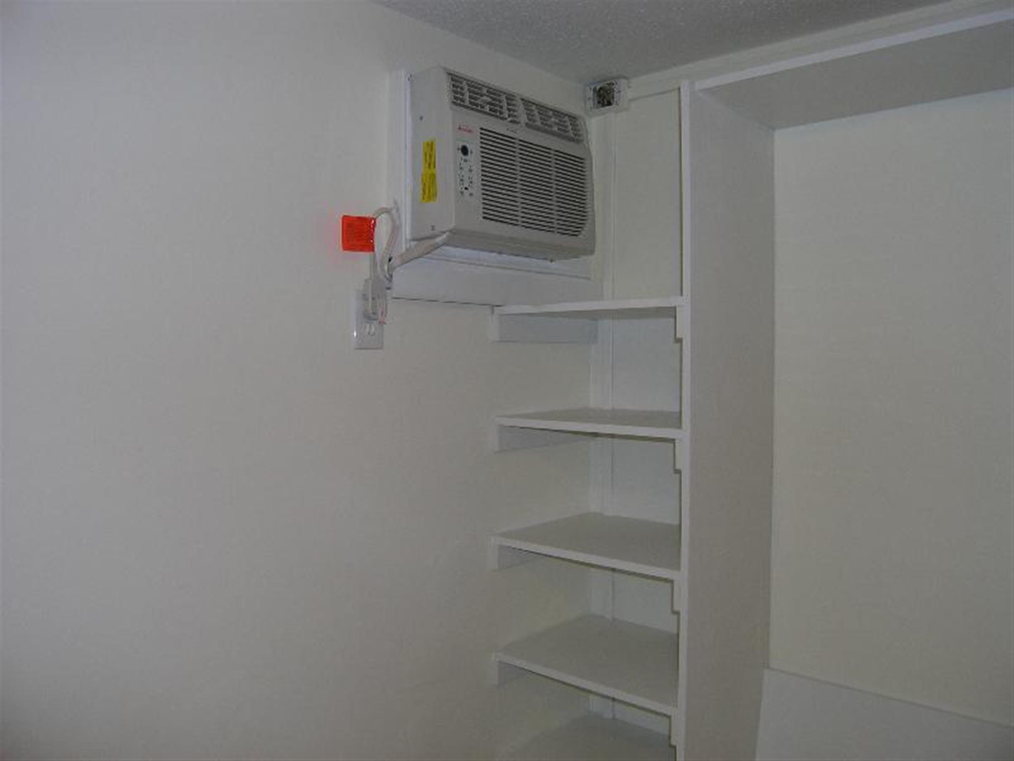 80 Highland Ave, Prospect Hill