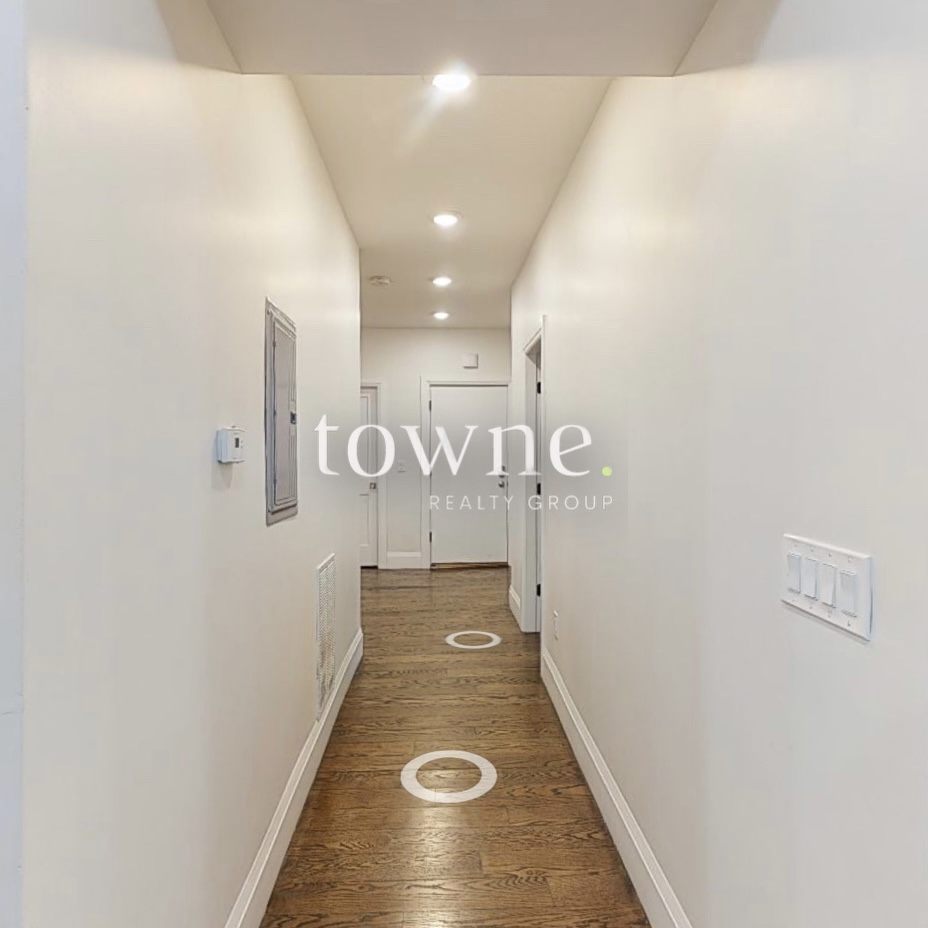 7 Strathmore Rd, Coolidge Corner