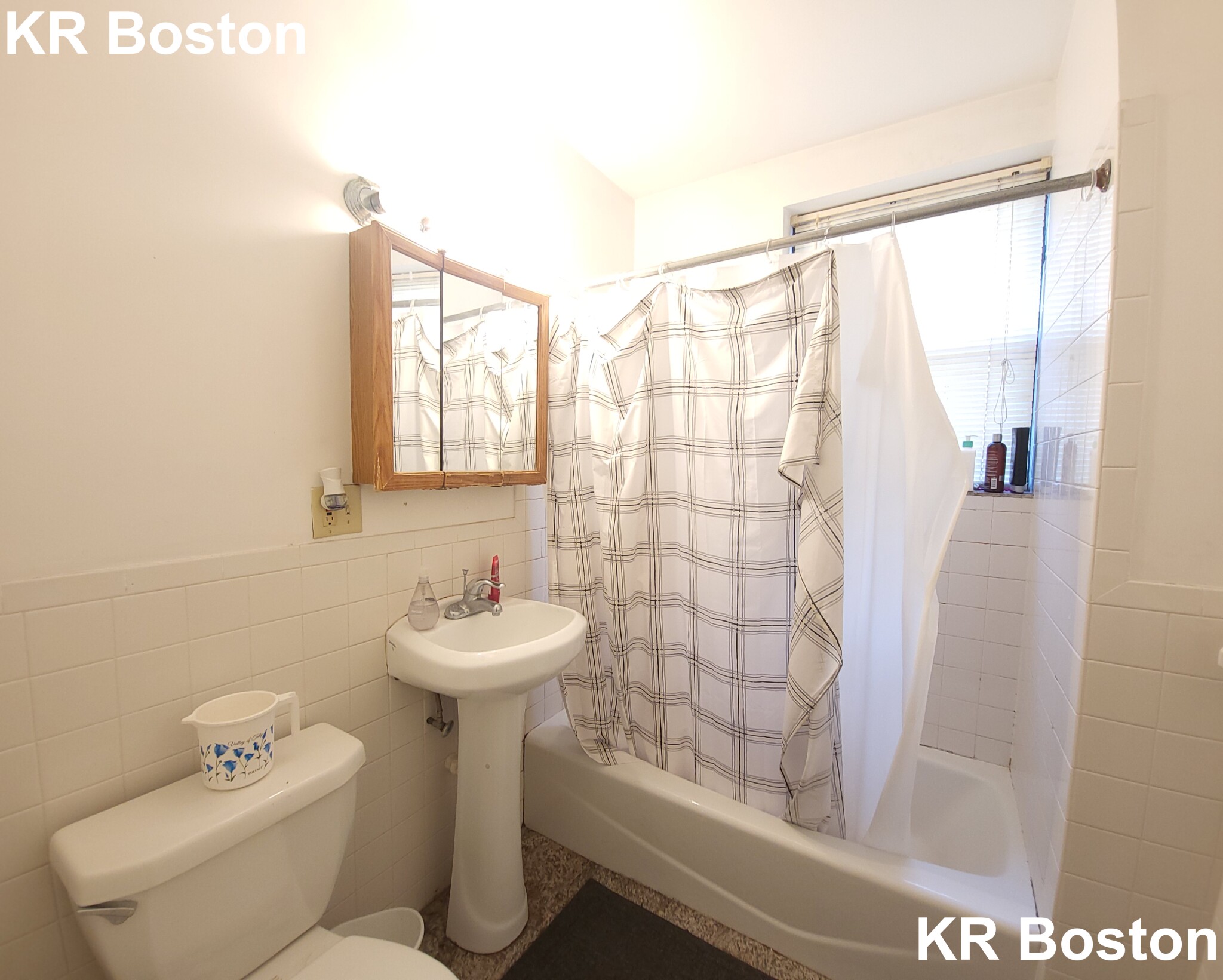 37 Egremonts Rd, Brighton