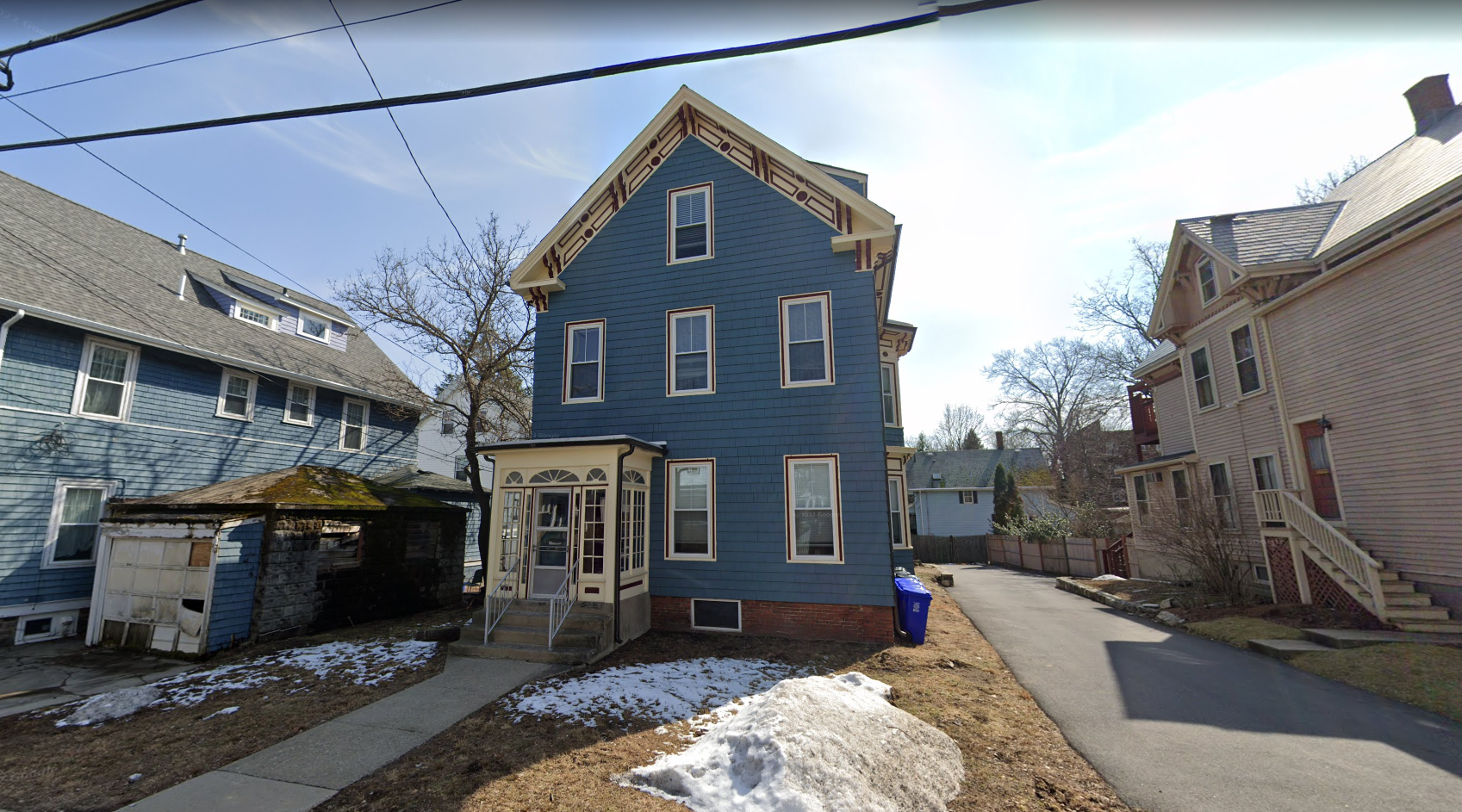 37 Spring St, Malden