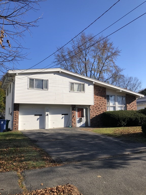 61 Esty Farm Rd, Newton