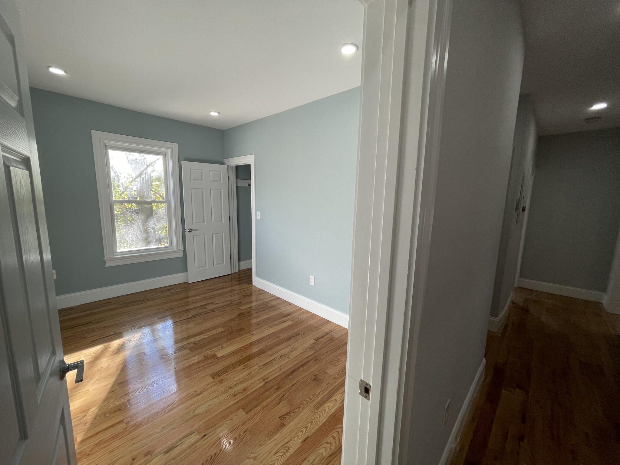 372 Beacon St, Porter Square