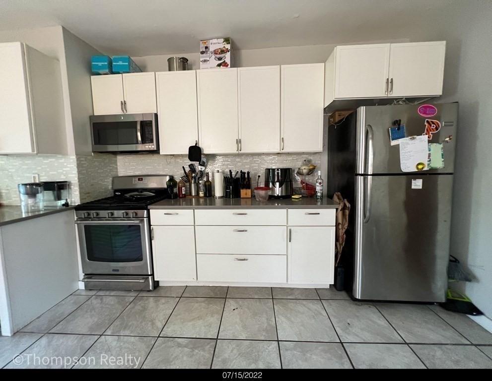 372 Medford St, Winter Hill