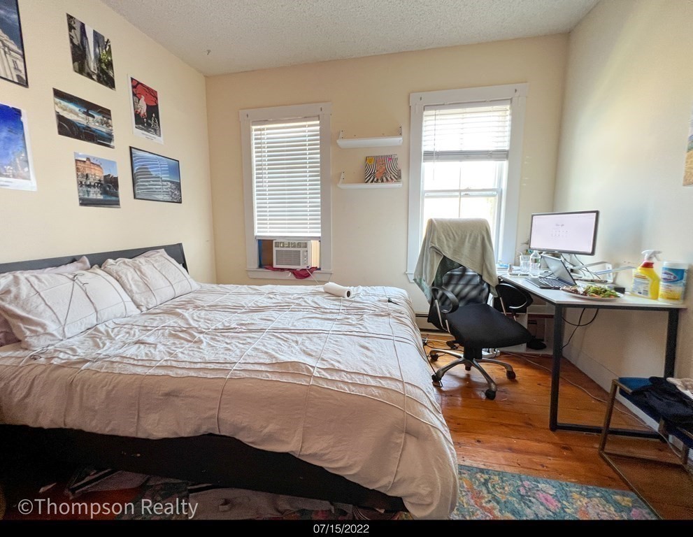 372 Medford St, Winter Hill