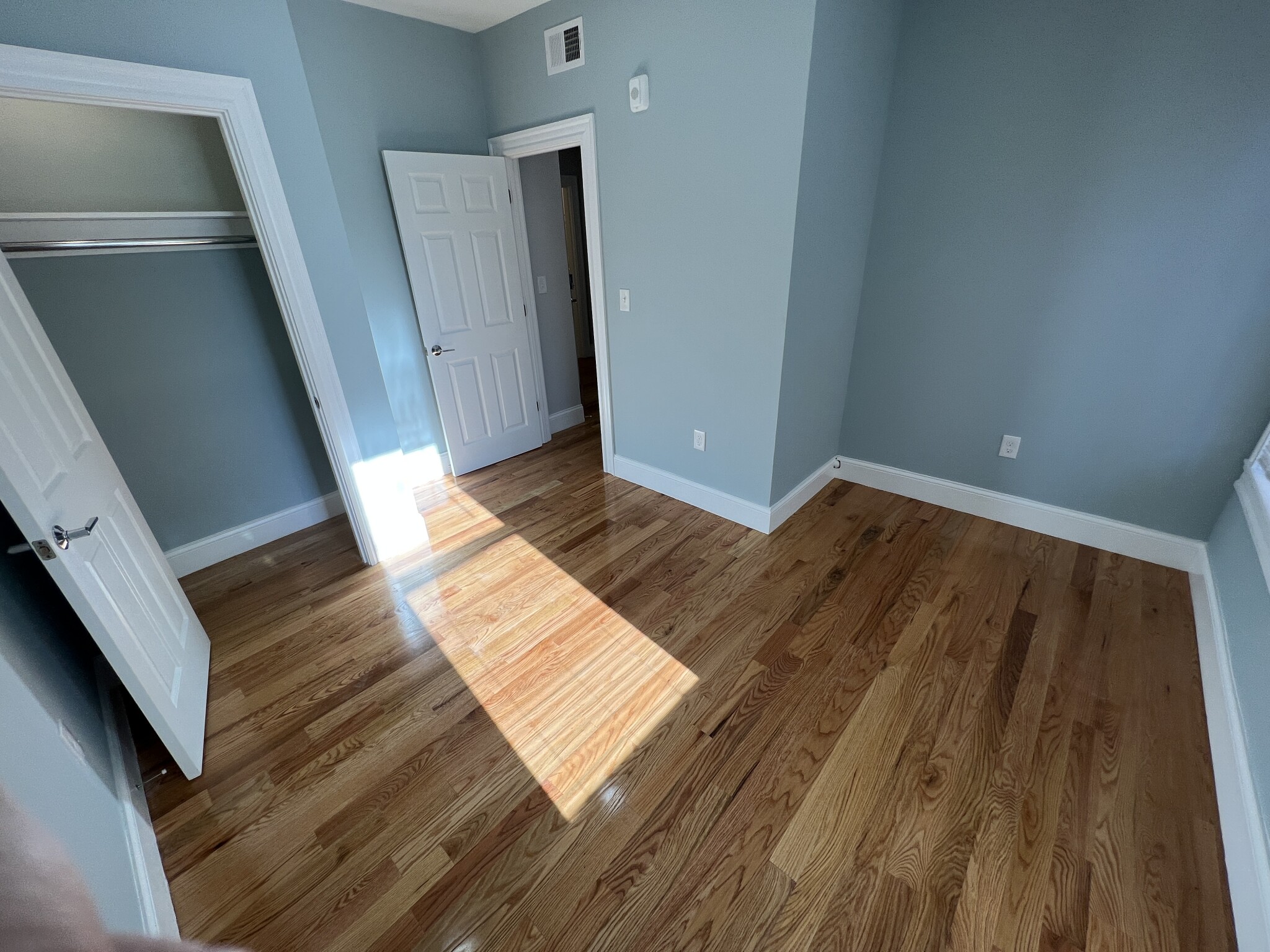 372 Oxford St, Porter Square