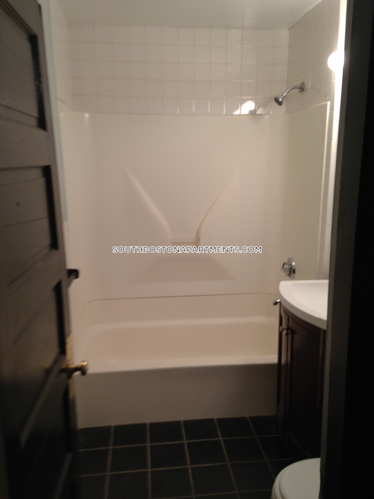 1326 Columbia Rd, South Boston