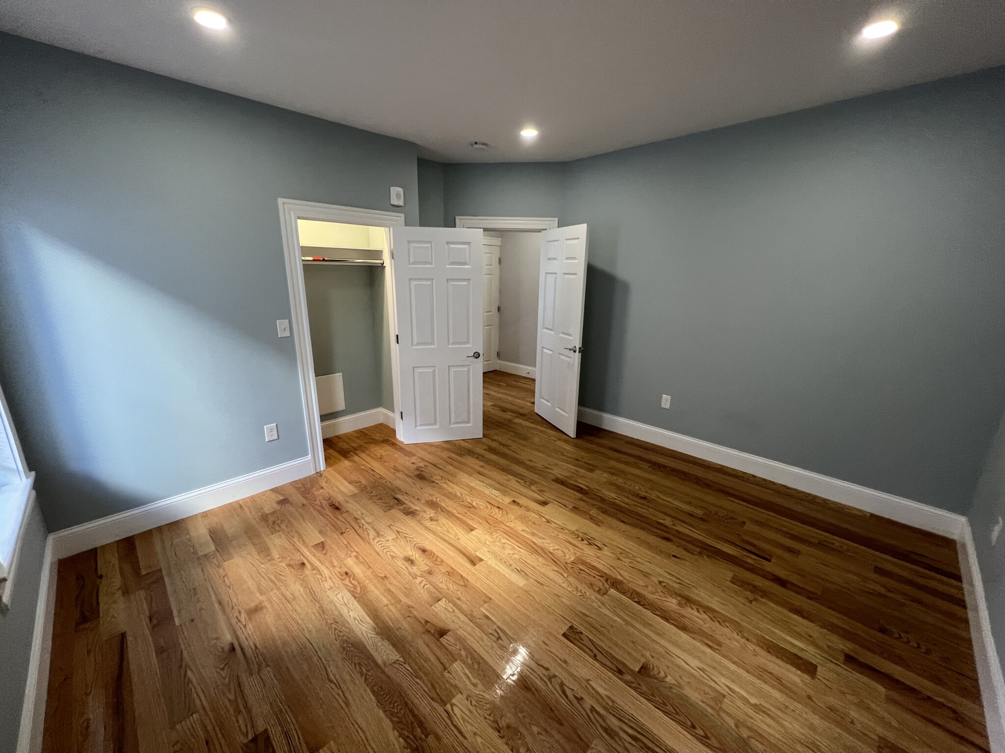 374 Oxford St, Porter Square