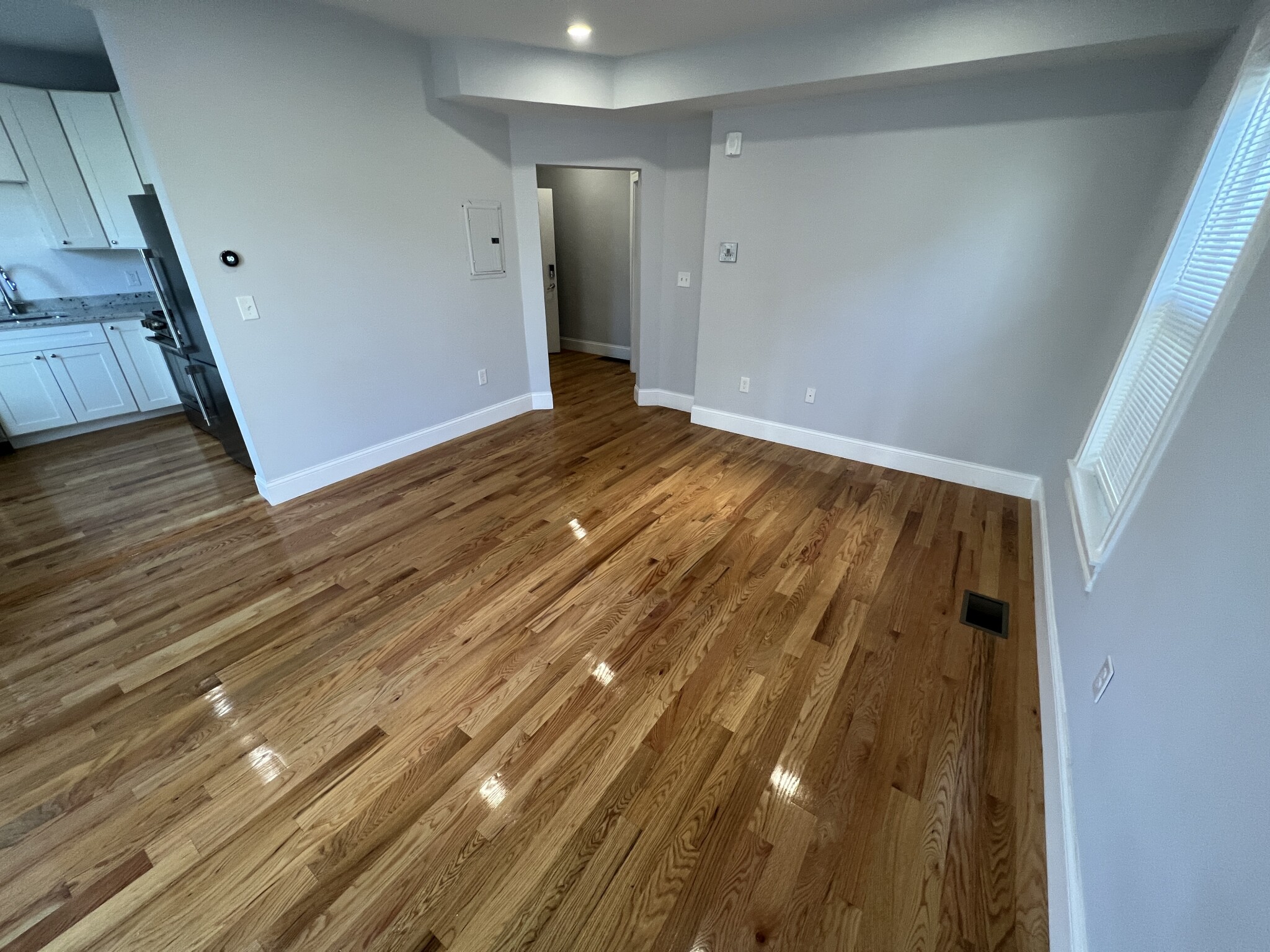 374 Oxford St, Porter Square