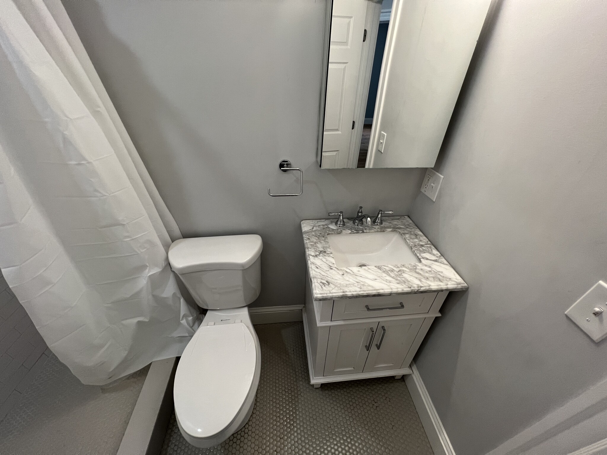 374 Oxford St, Porter Square