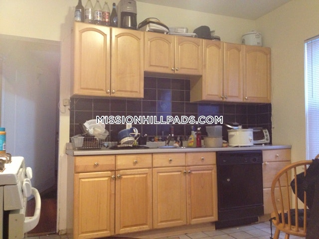 34 Darling St, Mission Hill