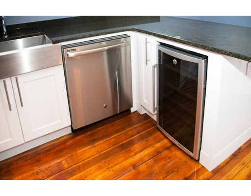 376 Prospect St, Central Square