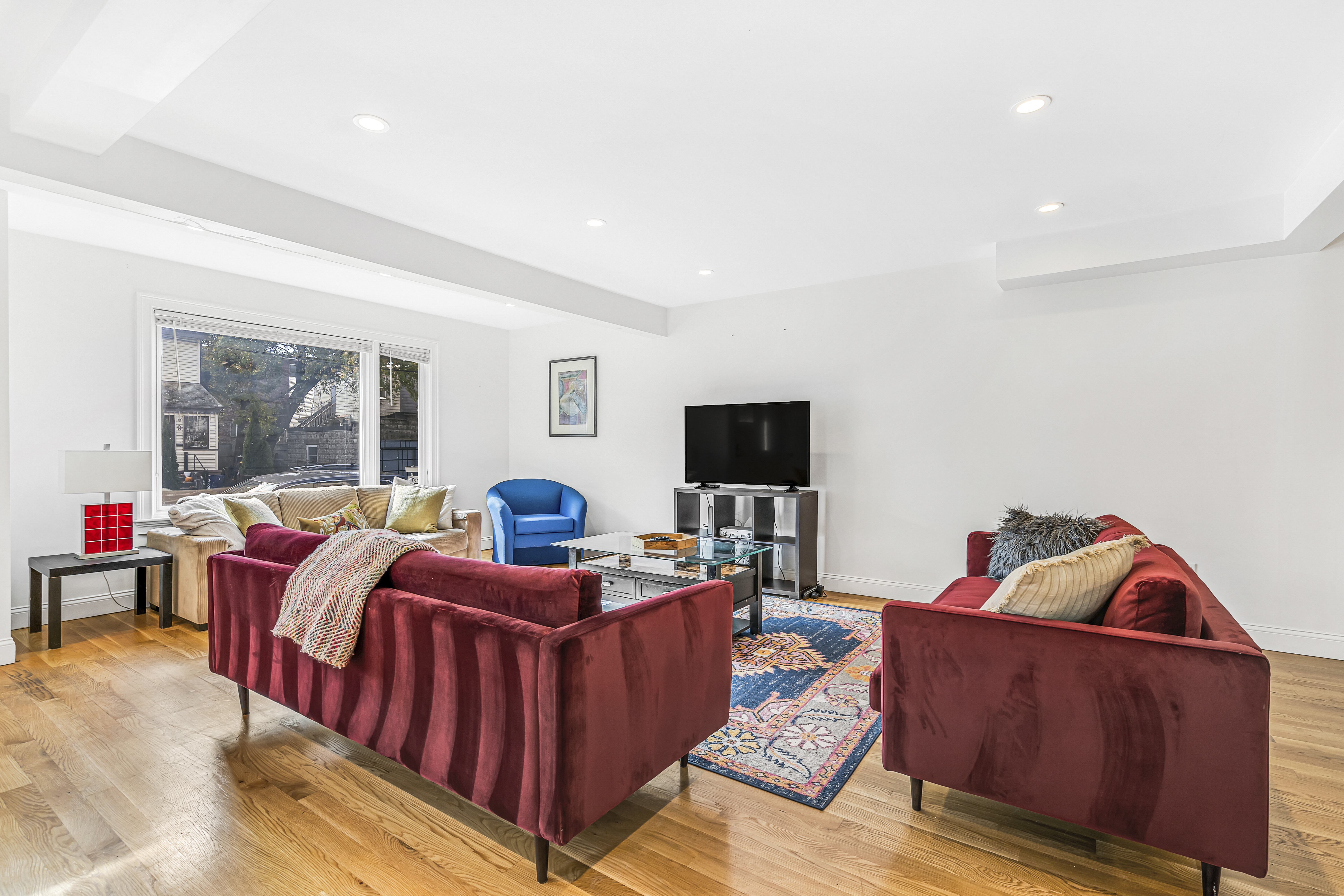 12 Bradbury St, Allston