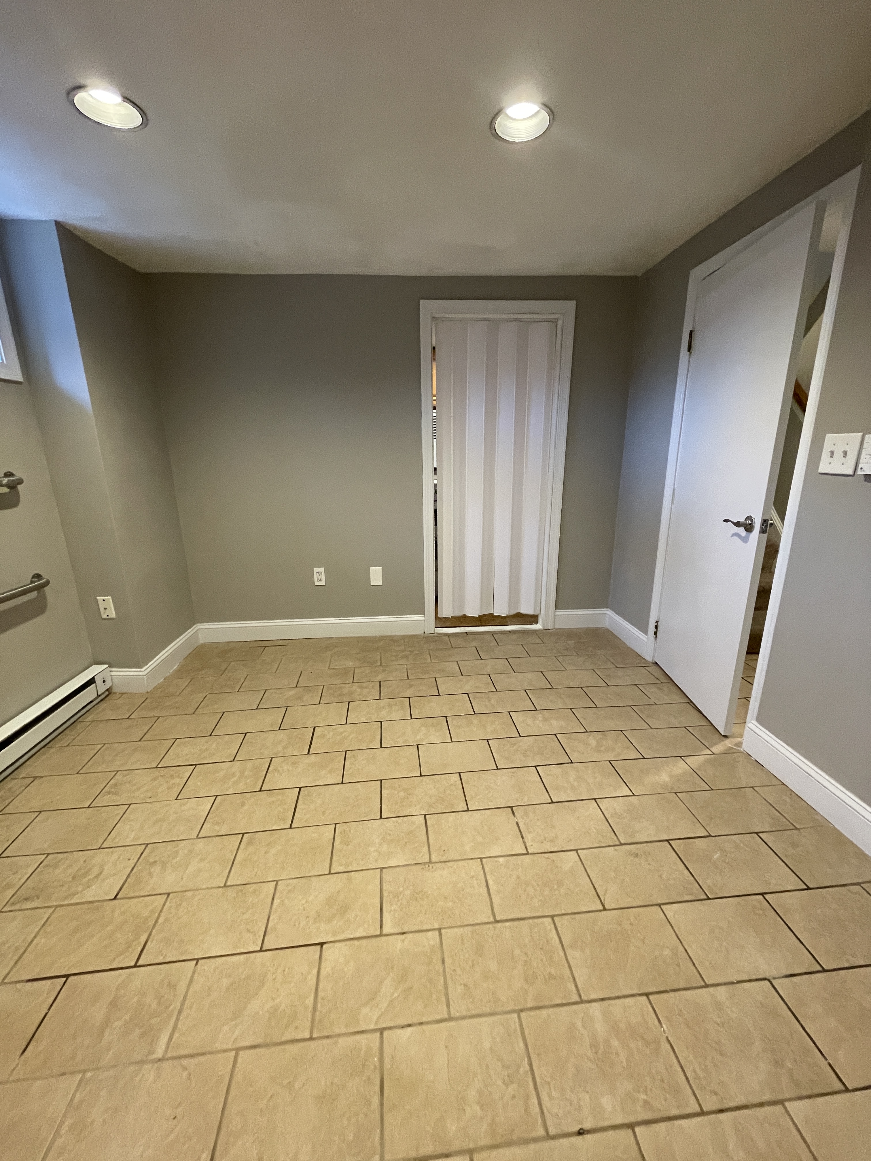 37 Essex St, Charlestown