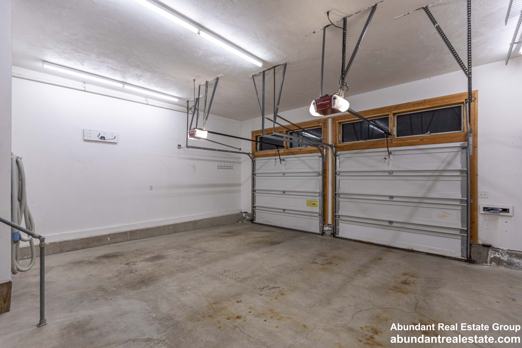 104 Spy Pond Pkwy, Arlington