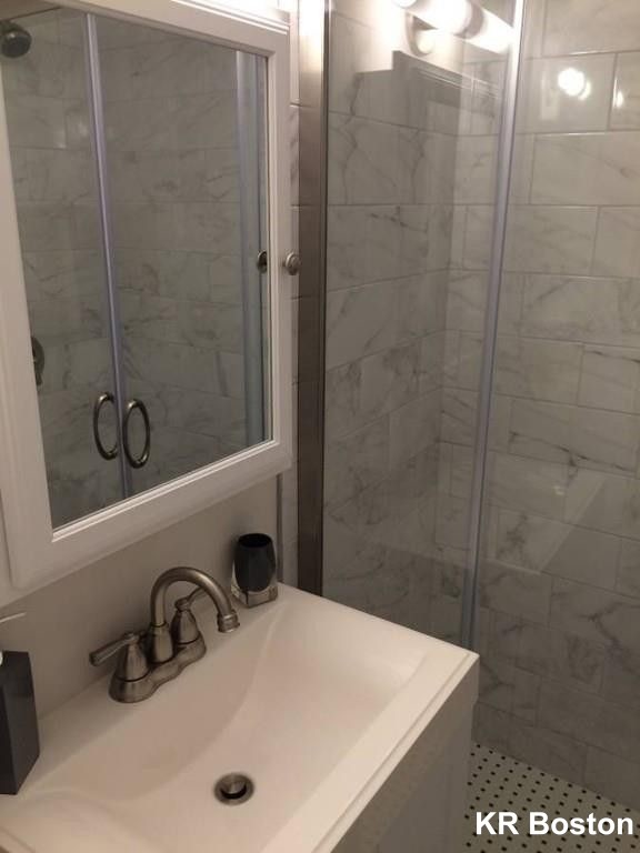 38 Clearway St, Back Bay