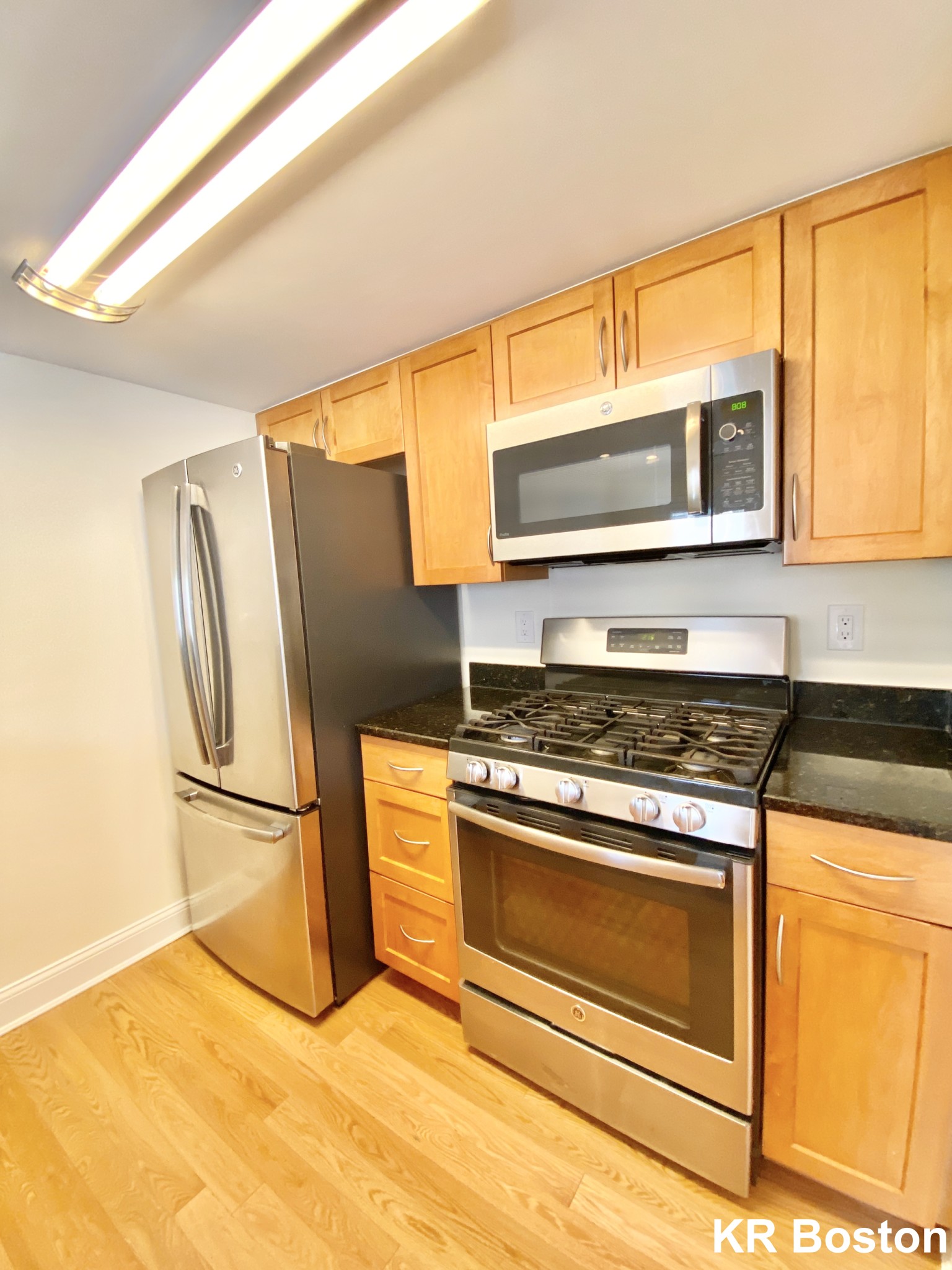 38 Gerry Rd, Chestnut Hill