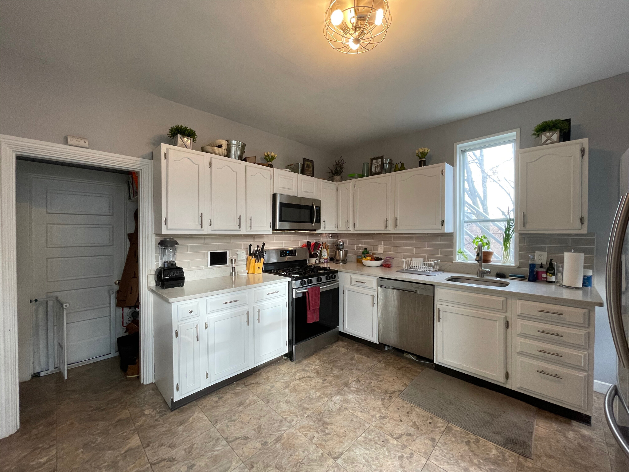 38 Highland Park Ave, Roxbury