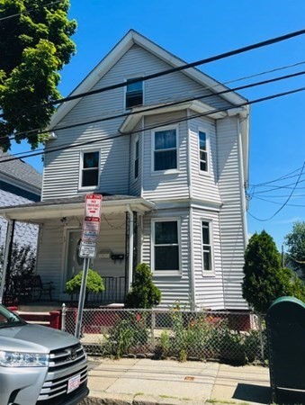 39 Montrose St, Winter Hill