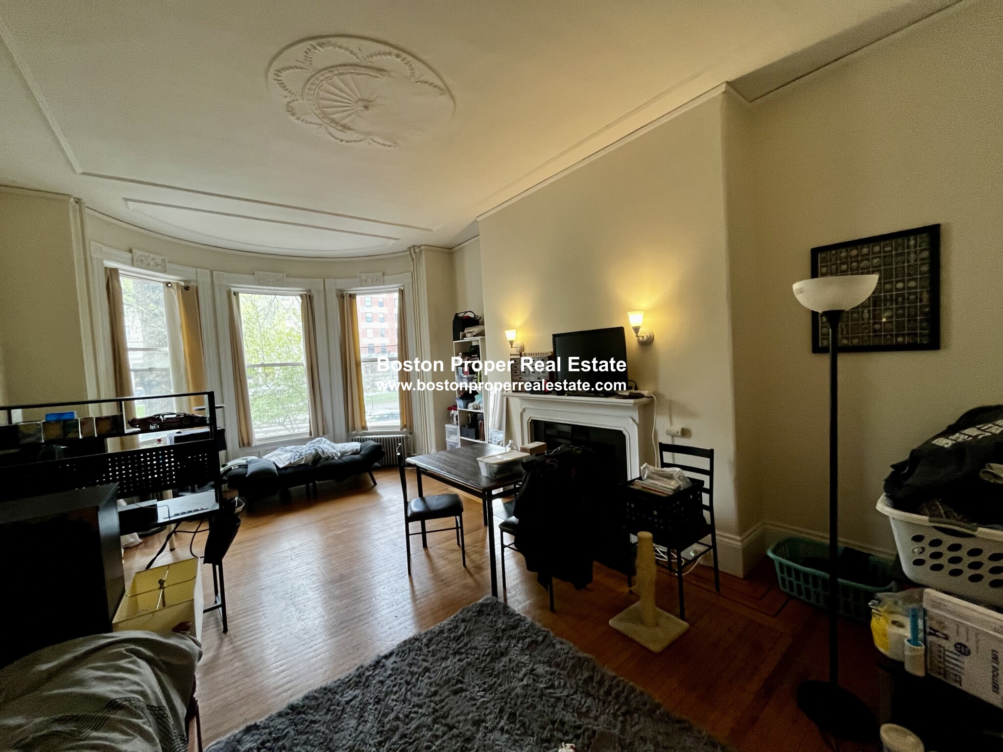 381 Commonwealth Ave, Back Bay